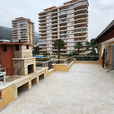 Tommy Villalari Villa Alanya